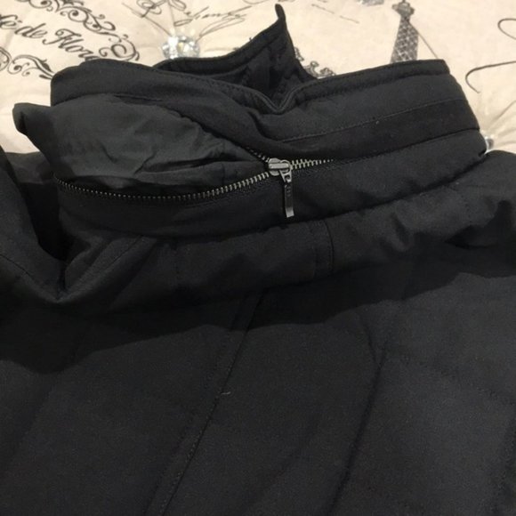 Cardinal of Canada Mercer Box Quilted Jacket - Picture 9 of 10